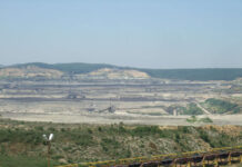 CE Oltenia închiriază zeci de autovehicule de transport marfă. Contract de peste 5 milioane lei