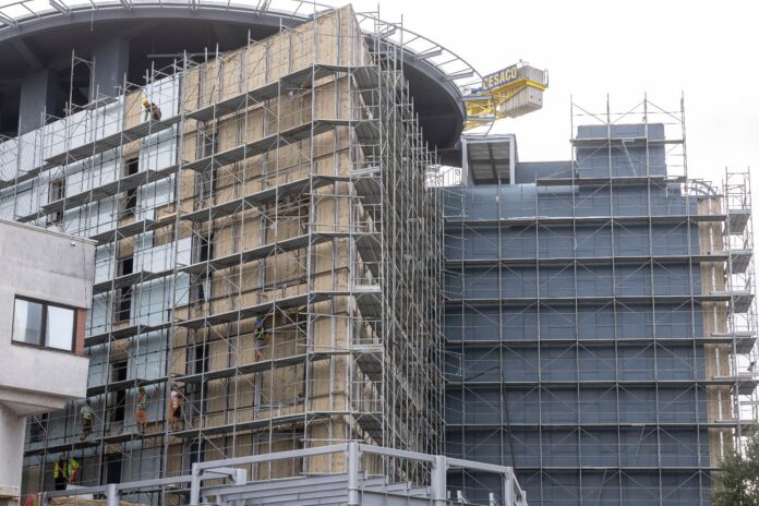 Ministrul Sănătății: La sfârşitul acestui an va fi finalizat primul Centru de Mari Arşi din România