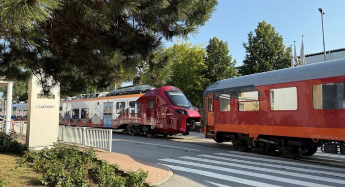 Al cincilea tren Alstom e aici. În curând, direct la București din Târgu Jiu