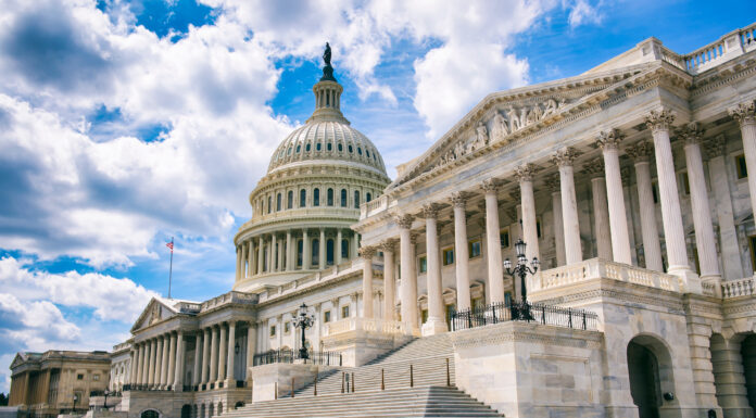 Zelenski a ajuns la Washington