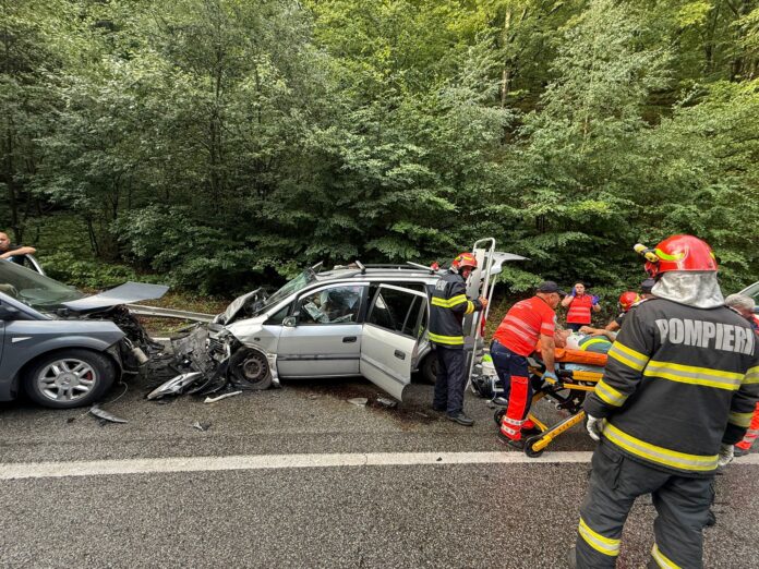 Bilanţ, pe şoselele din Gorj: Cinci morţi și 28 de răniți în 19 accidente grave