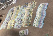 Rețineri după percheziții