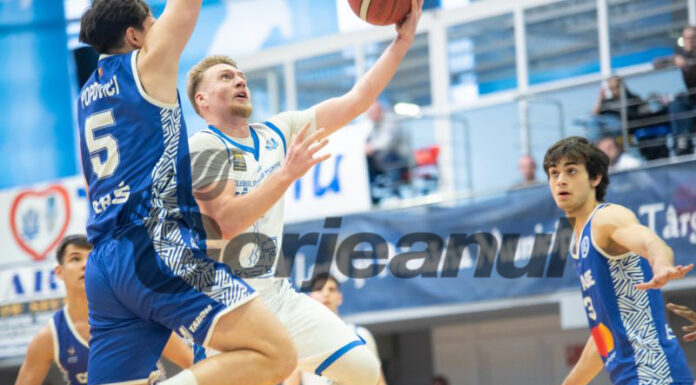 Baschetbaliștii debutează pe teren propriu în Cupa României