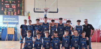 Trei victorii din trei meciuri pentru baschetbaliștii U15