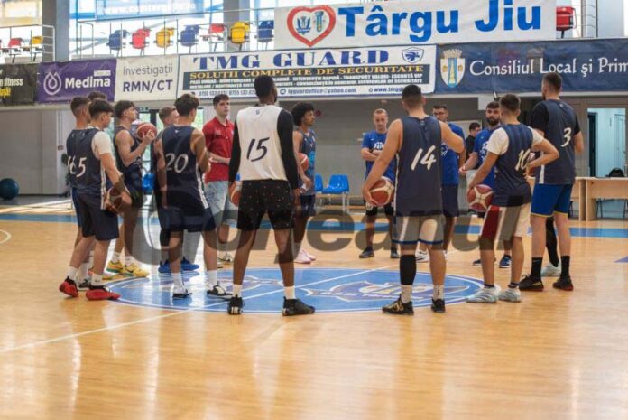 Debut ,,infernal” pentru echipa de baschet