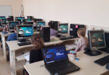 S-au deschis înscrierile pentru a doua ediție a programului „Dăm Click pe România”!