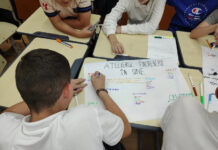 Elevi premiați la concursul județean „Mă simt bine în școala mea”