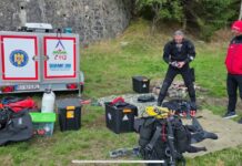 Exercițiu subacvatic nocturn al salvatorilor din Gorj și Hunedoara!