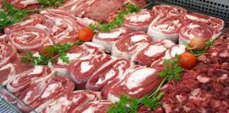 Nereguli depistate de inspectorii DSVSA la un restaurant și o măcelărie din județ