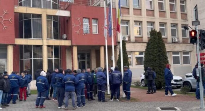 Un lider din minerit sesizează Avocatul Poporului. Doar 30% dintre mineri și energeticieni au beneficiat de Legea 197