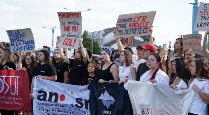 Proteste la începutul anului universitar
