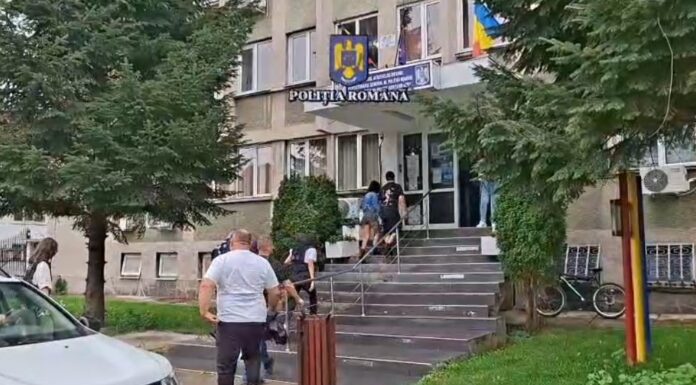 Decizia magistraților pentru cei trei bărbați reținuți după percheziții