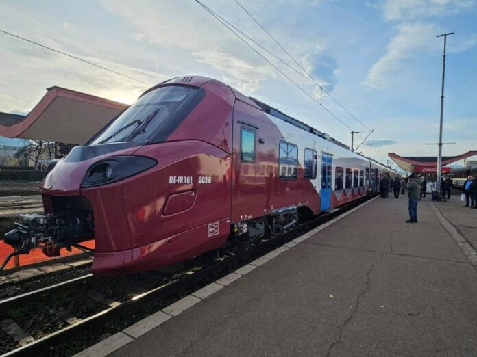 Cele 37 de trenuri electrice Alstom care ajung și pe ruta București – Târgu Jiu, livrate până în mai 2026