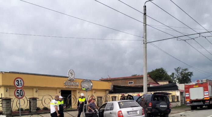 Accident la Bârsești