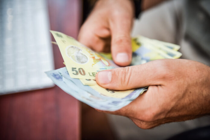 Violență în familie sancționată cu amendă penală de 6.000 lei