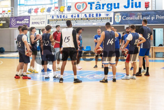 Laude pentru proiectul baschetbalistic de la Târgu Jiu: ,,Peste așteptările mele”