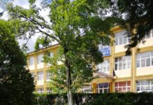 Altercație între doi elevi la Târgu Jiu. A ajuns la UPU