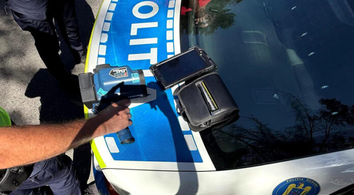 Reținut pentru înșelăciune prin telefon