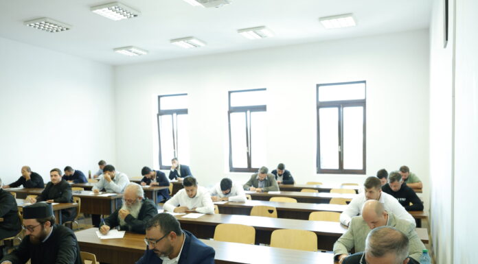Candidații din Oltenia au susținut examenul de capacitate preoțească