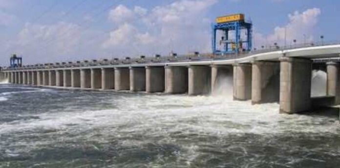 Hidrocentrala Pașcani a primit aviz de mediu. Centralele de pe Jiu încă mai așteaptă decizia ministrei Buzoianu