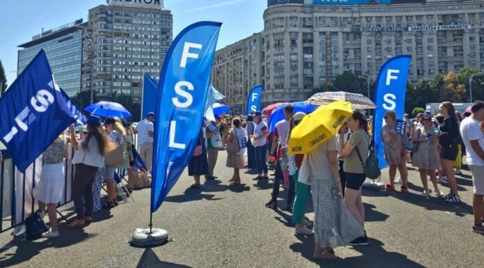 Profesorii nu renunță la proteste