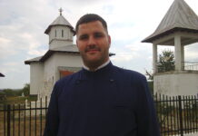 «Înălţărea Sfintei Cruci», la Biserica Parohiei Menţii din Dos – ,,În această zi a «Înălţării Sfintei Cruci», noi trăim în Lumina Crucii Lui Hristos şi a sfinţilor Săi din ceruri, de aceea, toată viaţa trebuie ne împărtăşim din ea”