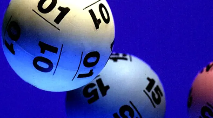 Cine este norocosul care a dat lovitura la Loto 6/49