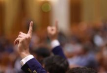 Moțiunile Opoziției se depun noaptea și se votează duminică