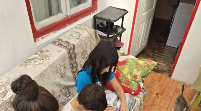 Copiii din medii vulnerabile din Gorj, sprijiniți să înceapă școala în condiții mai bune