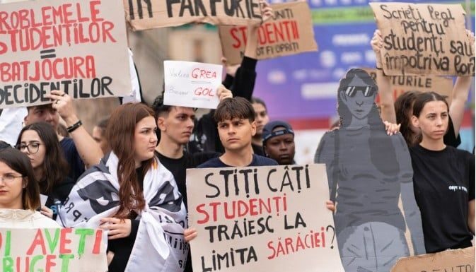Studenții se alătură protestului profesorilor din 8 septembrie