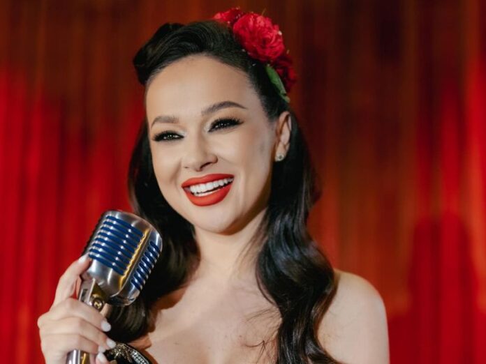 Vlăduța Lupău, diseară, la Târgu Jiu