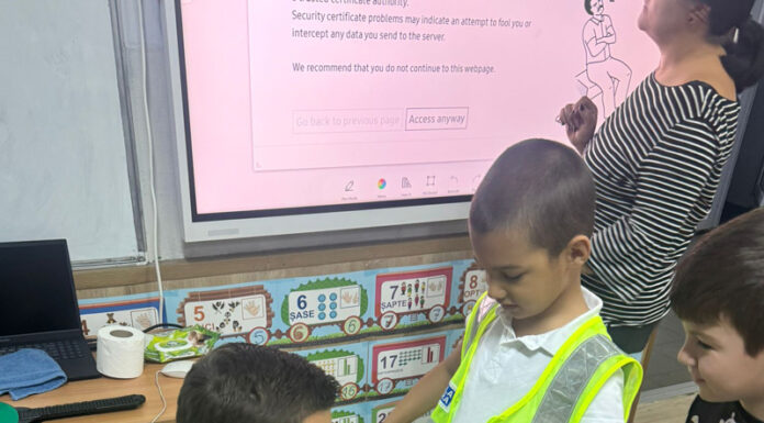 Polițiștii de la Rutieră, în acțiune la Liceul „Gheorghe Tătărescu” din Rovinari