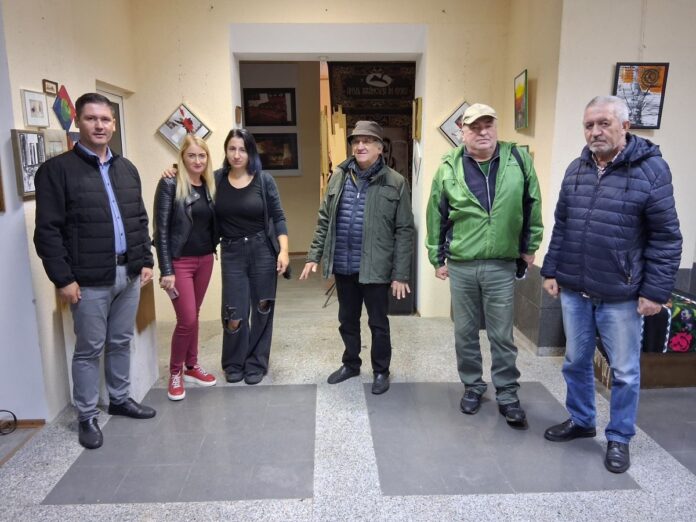 Vernisajul expoziției „Miniaturi Cromatice” la Sala „Florin Isuf” a CJCPCT Gorj