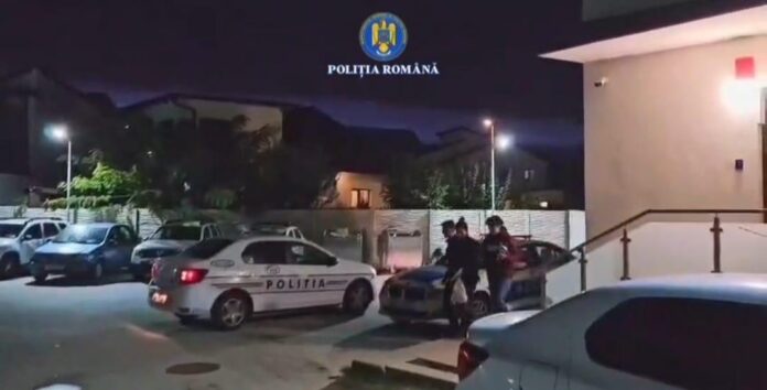 Decizie importantă pentru eleva reținută după ce a amenințat un coleg cu cuțitul