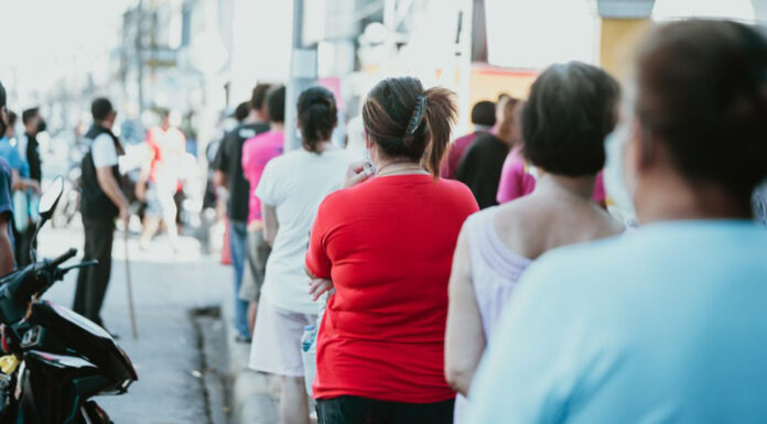 Angajatorii primesc 2.250 de lei de la stat pentru salariaţii recalificaţi