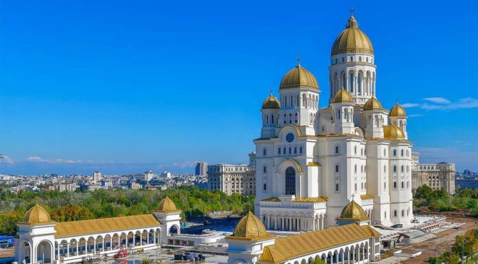 MANIFESTĂRILE PRILEJUITE DE SFINȚIREA PICTURII CATEDRALEI MÂNTUIRII NEAMULUI, LA ÎMPLINIREA A 100 DE ANI DE LA RIDICAREA LA RANG DE PATRIARHIE, A BISERICII ORTODOXE ROMÂNE