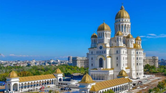 MANIFESTĂRILE PRILEJUITE DE SFINȚIREA PICTURII CATEDRALEI MÂNTUIRII NEAMULUI, LA ÎMPLINIREA A 100 DE ANI DE LA RIDICAREA LA RANG DE PATRIARHIE, A BISERICII ORTODOXE ROMÂNE