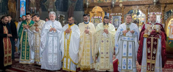 Conferinţa preoţească pastoral-misionară de toamnă a preoţilor de parohie din Protopopiatele Târgu-Jiu Nord şi Târgu-Jiu Sud – Conferinţa şi referatul intitulat: «Anul comemorativ al duhovnicilor și mărturisitorilor ortodocși români din secolul al XX-lea», susținut de către Pr. Cornescu Valentin Daniel, de la Parohia Menții din Dos, judeţul Gorj