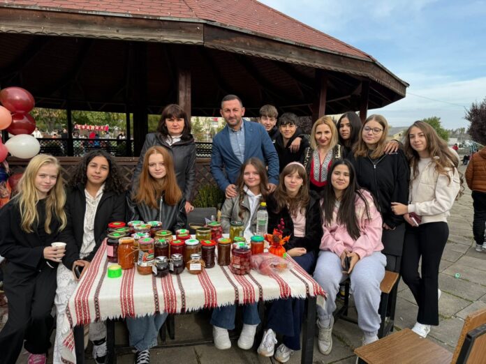 Târg de Toamnă cu suflet la Rovinari