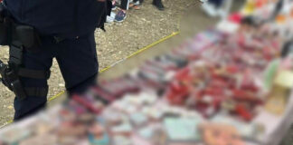 Haine și parfumuri contrafăcute, descoperite de jandarmi în târguri