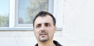 Șofer de microbuz bătut de doi indivizi acoperiți cu cagule!