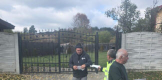 Localnicii din Bustuchin își vor putea steriliza și microcipa câinii în mod gratuit