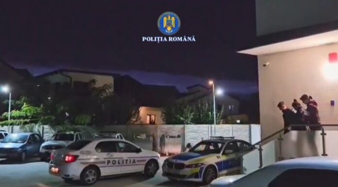 VIDEO: O elevă de la un liceu din Târgu-Jiu a fost reținută