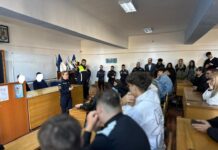 Elevii din Motru, față în față cu doi deținuți condamnați pentru infracțiuni grave