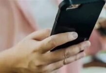 Cercetat după ce și-a amenințat soția la telefon