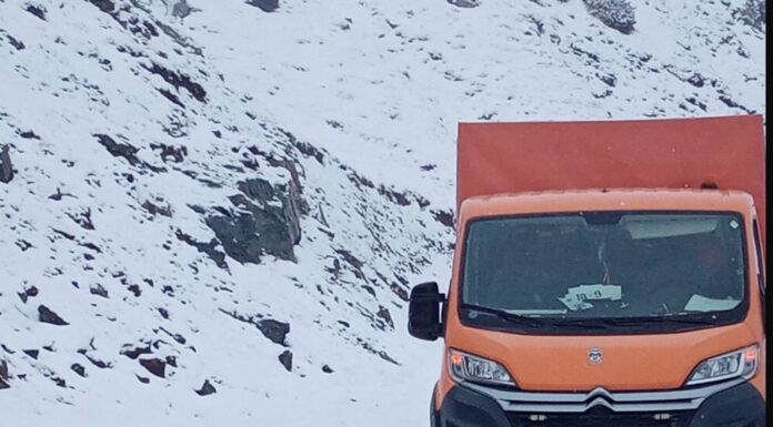 Circulația pe Transalpina rămâne închisă!