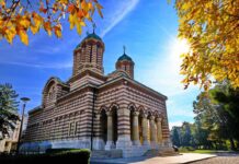 Ocrotitorii Olteniei, Sfinții Mari Mucenici Serghie și Vah, sărbătoriți astăzi