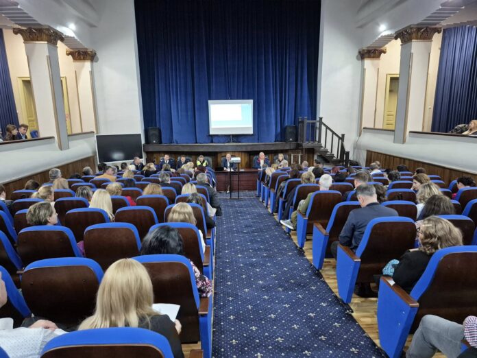 Ședință cu directorii de școli