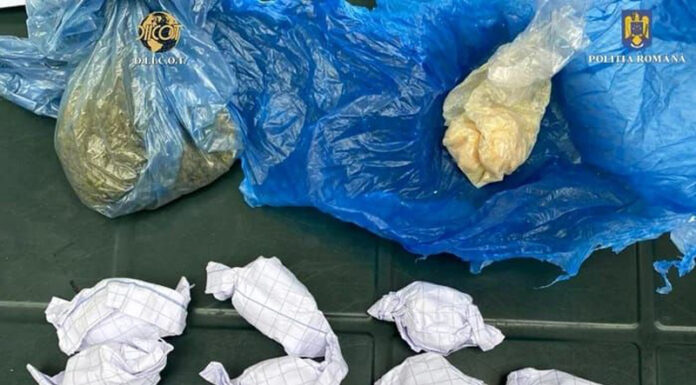 Pinaca, drogul care provoacă paranoia și halucinații, vândut ani la rând în Gorj! Doi bărbați au fost arestați