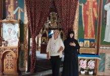 Fericirea, bucuria și împlinirea pe care o caută fiecare în adâncul inimii lui, o vom găsi doar în Dumnezeu! Mănăstirea «Dealul Mare», Gorj, unde maicile sunt părinți pentru mai mulți copii, iar unii nu știu să primească o mângâiere!